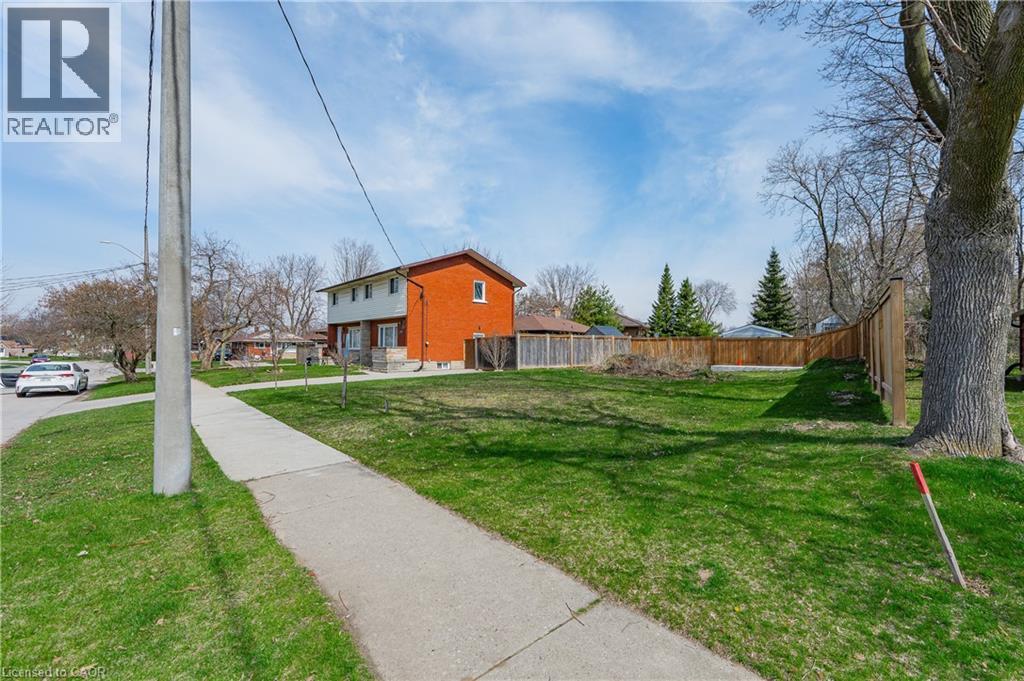 332 Prospect Avenue, Kitchener, Ontario  N2A 1C7 - Photo 8 - 40720156