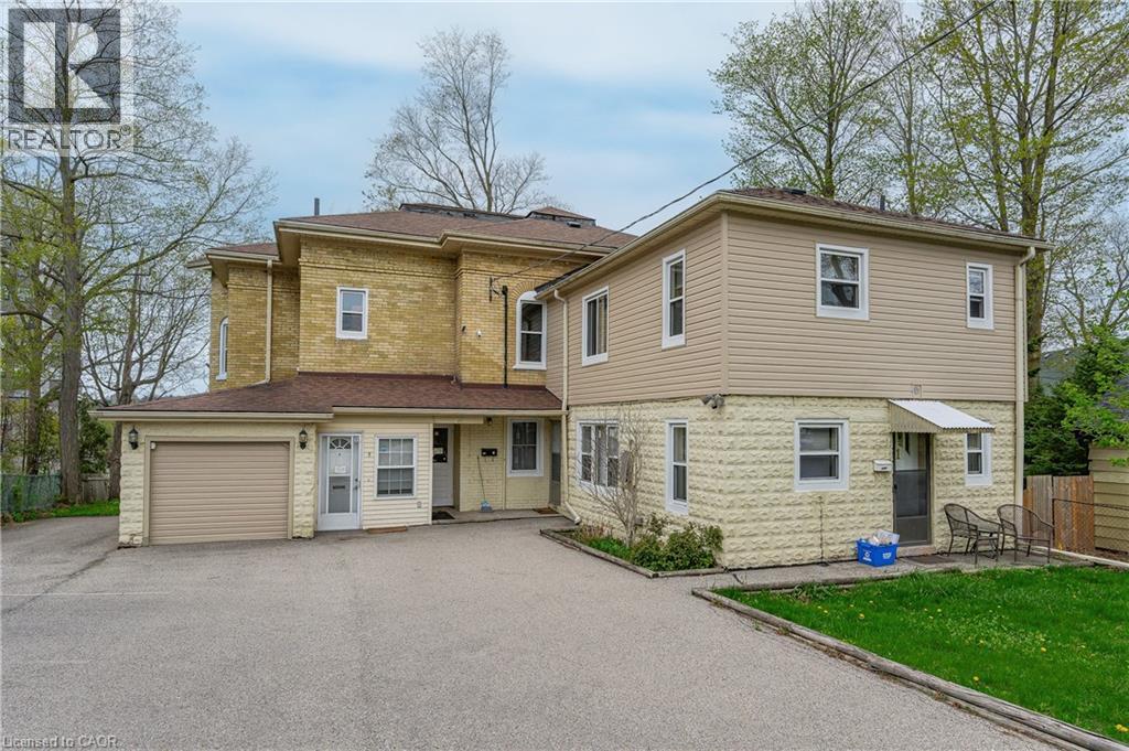 100 Roseview Avenue, Cambridge, Ontario  N1R 4A7 - Photo 1 - 40725999