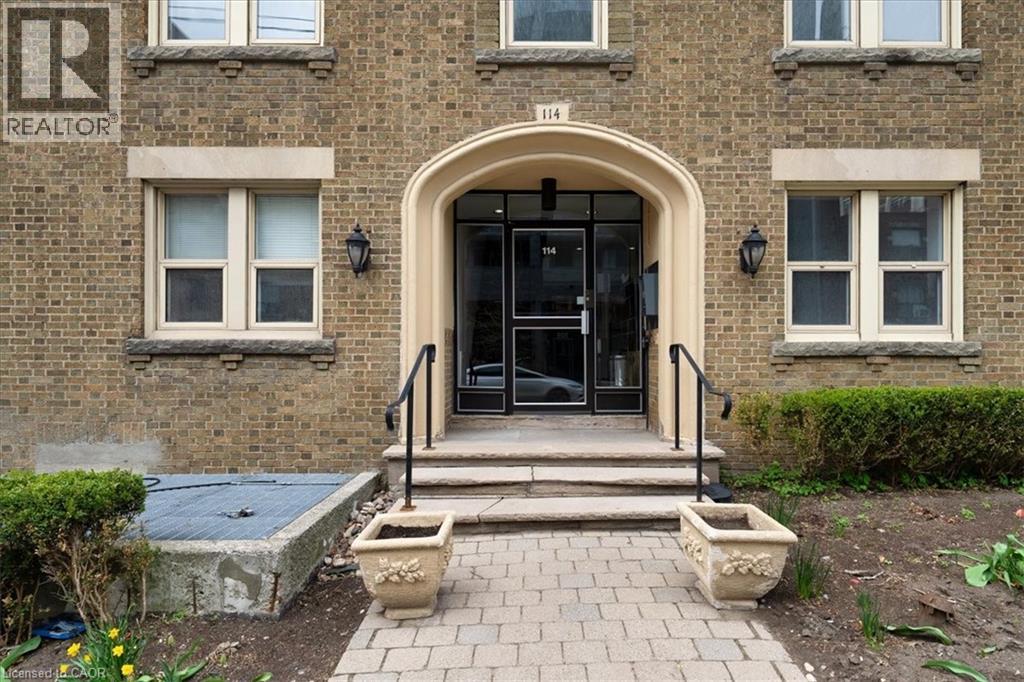 114 Vaughan Road Unit# 103, Toronto, Ontario  M6C 2M1 - Photo 3 - 40726084