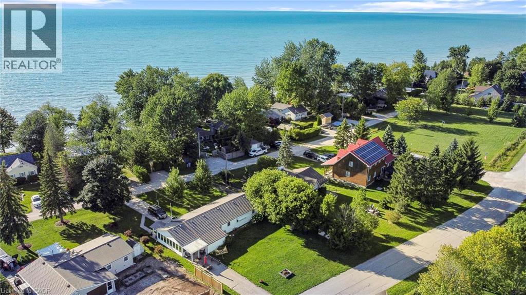 Photo 11 of 50 for 71842 Sunview Avenue