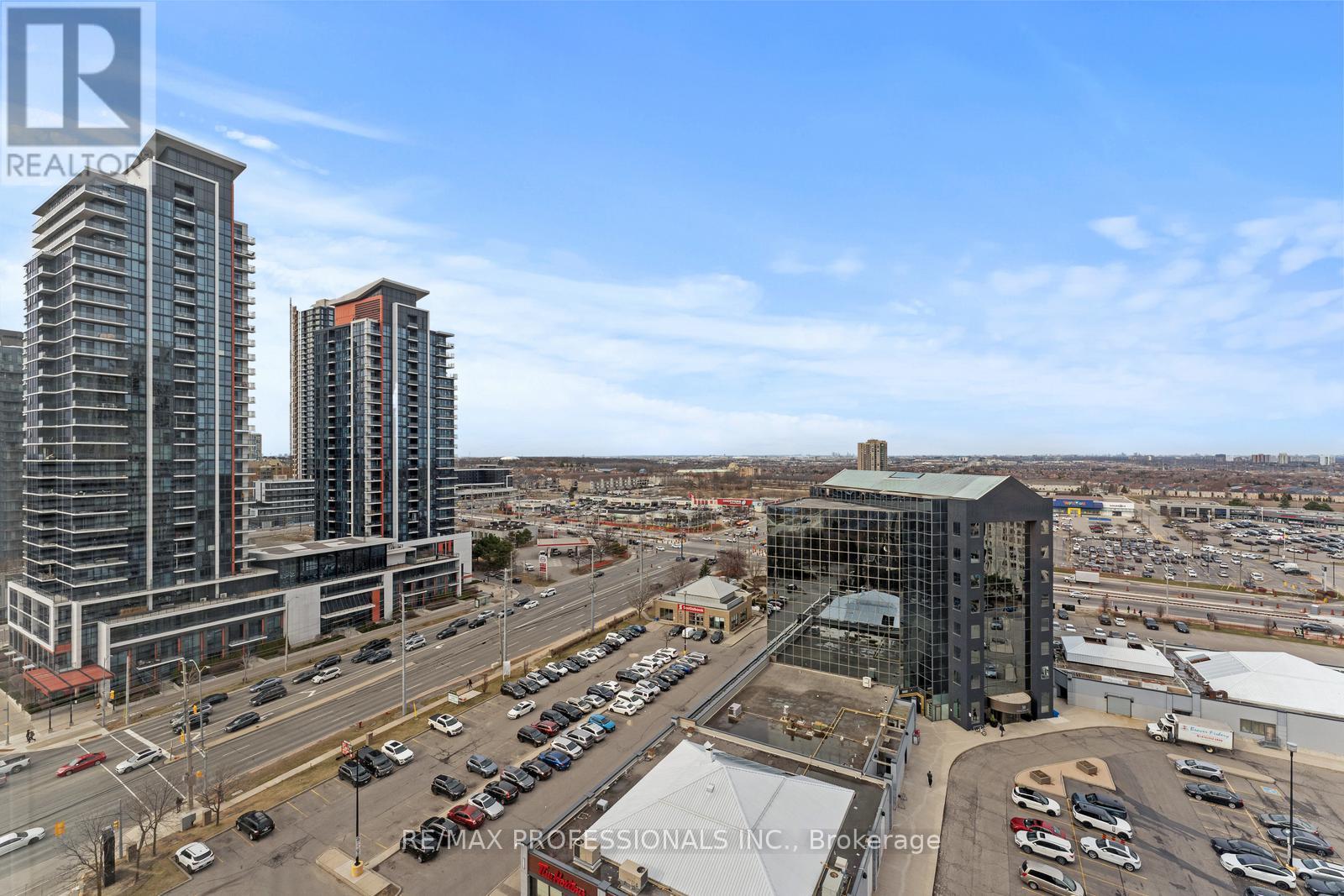 1604 - 50 Eglinton Avenue, Mississauga, Ontario  L5R 3P5 - Photo 17 - W12352741