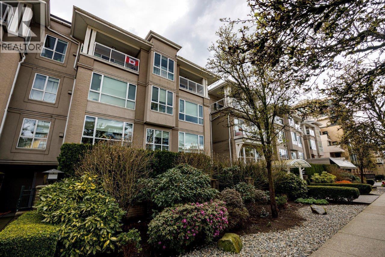 410 155 E 3rd Street, North Vancouver, British Columbia  V7L 1E5 - Photo 1 - R3038483