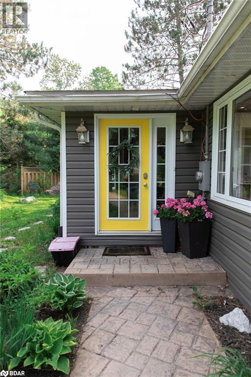 Property at 22 ROBERT Drive image 4