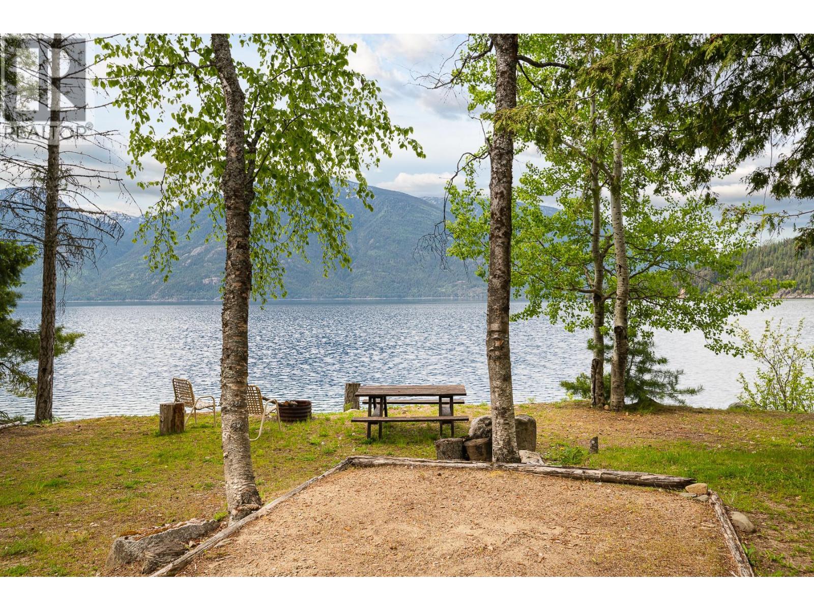 14729 3a Highway, Gray Creek, British Columbia  V0B 1S0 - Photo 7 - 10359067