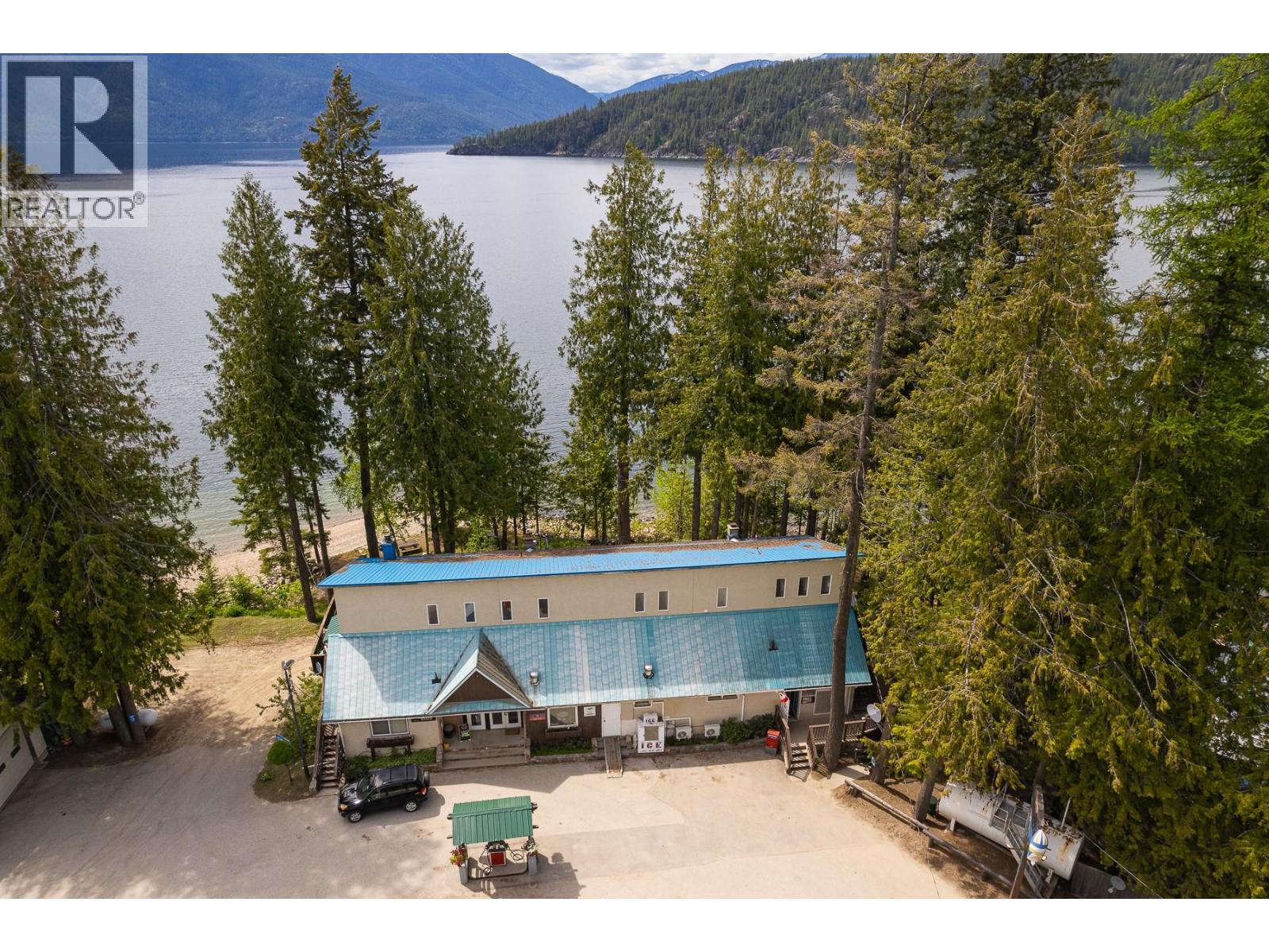 14729 3a Highway, Gray Creek, British Columbia  V0B 1S0 - Photo 4 - 10359067
