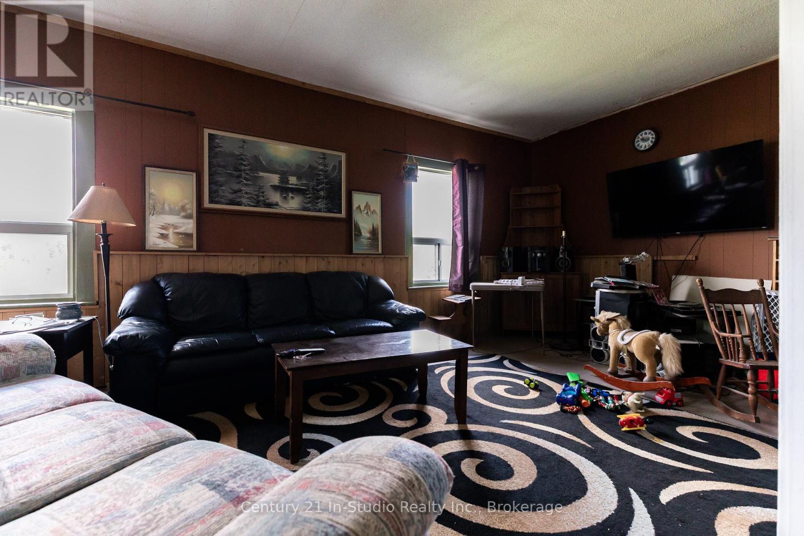 318143 6 & 10 Highway, Meaford, Ontario  N4K 6K9 - Photo 10 - X12352867