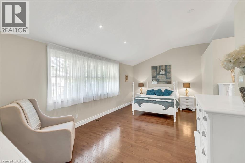 358 Green Acres Drive, Waterloo, Ontario  N2K 1Z1 - Photo 12 - 40733095