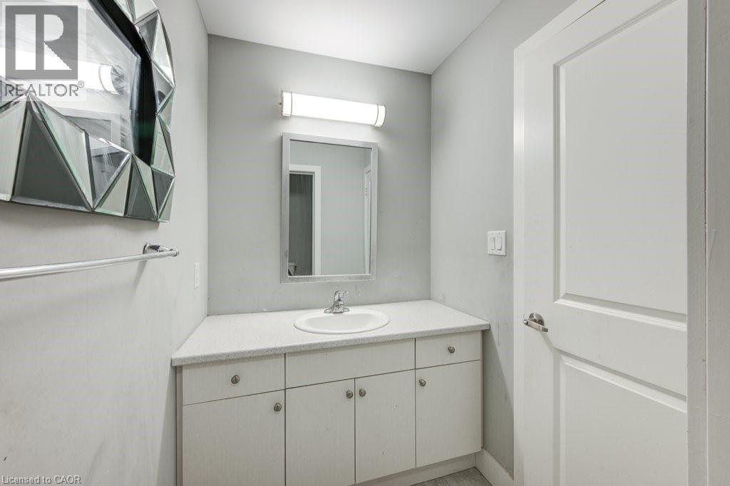745 Chelton Road Unit# 62, London, Ontario  N6M 0J1 - Photo 31 - 40734058