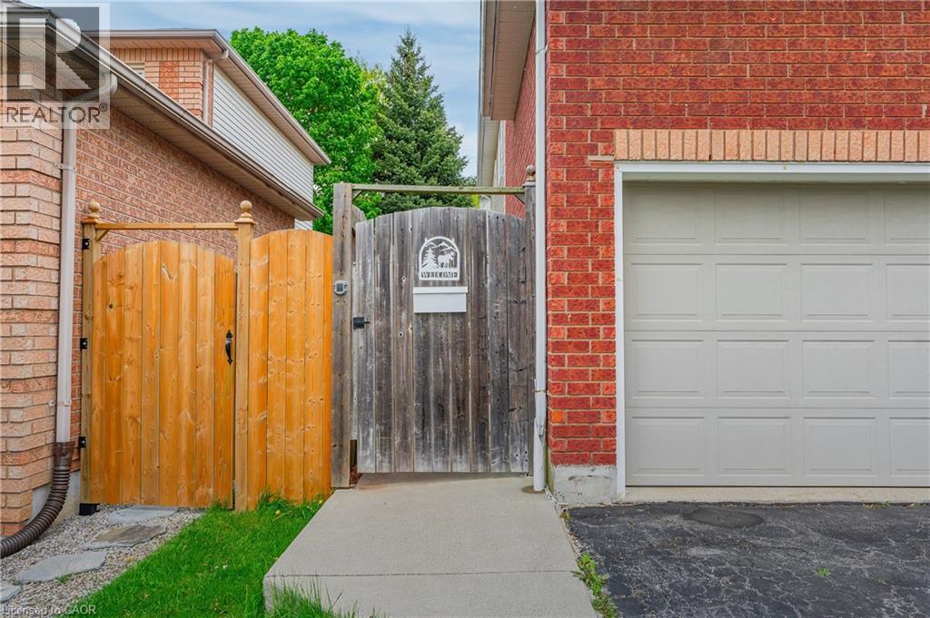 57 Oak Hill Drive Unit# Lower, Cambridge, Ontario  N1S 4Y8 - Photo 2 - 40734343