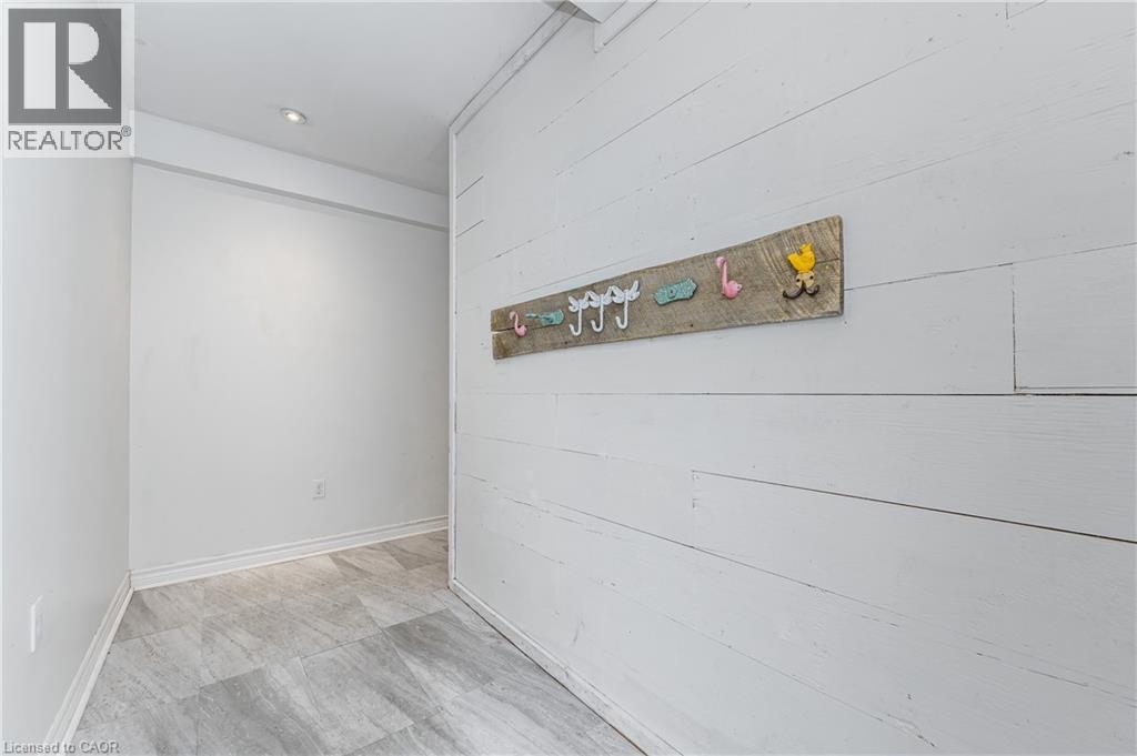 57 Oak Hill Drive Unit# Lower, Cambridge, Ontario  N1S 4Y8 - Photo 7 - 40734343