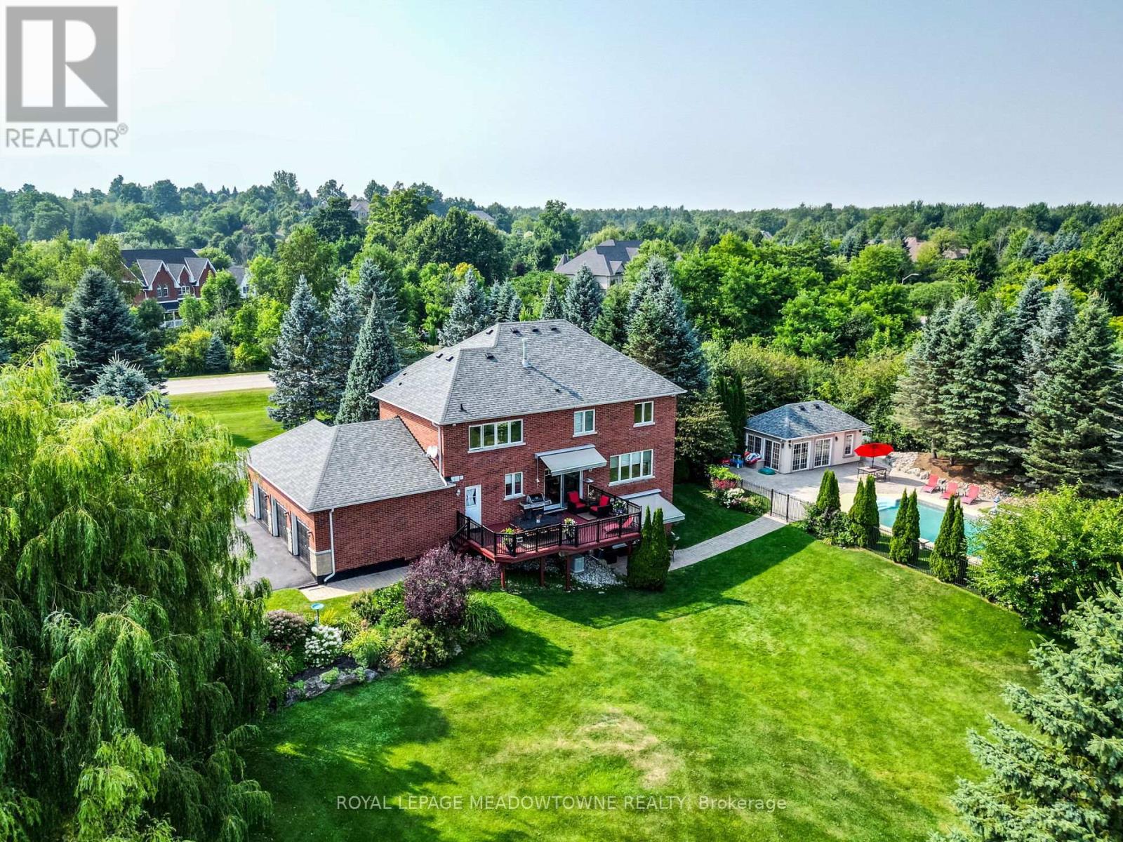 8 Deer Run Crescent, Halton Hills, Ontario  L7J 2L7 - Photo 48 - W12330234