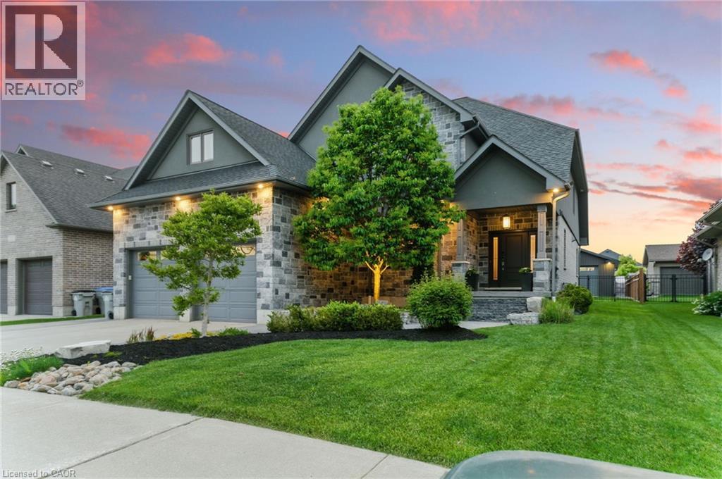 855 WOOD Drive, Listowel, Ontario