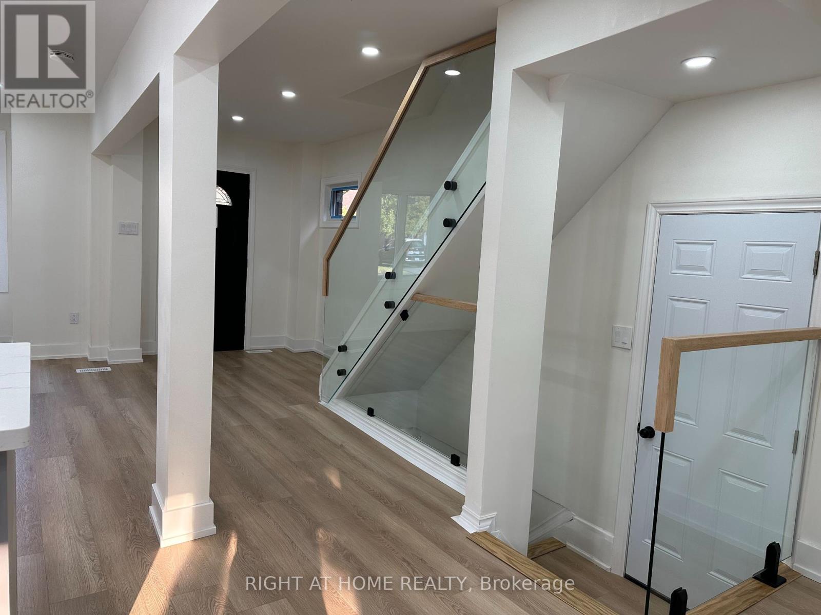 210 Dearborn Avenue, Oshawa, Ontario  L1G 4Z4 - Photo 17 - E12338561