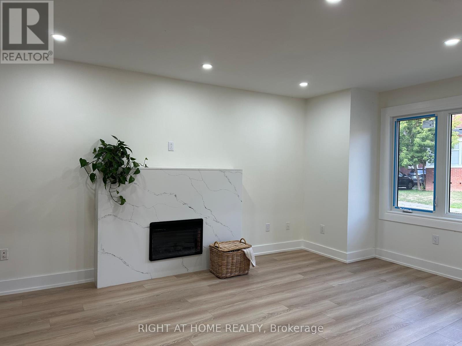 210 Dearborn Avenue, Oshawa, Ontario  L1G 4Z4 - Photo 18 - E12338561