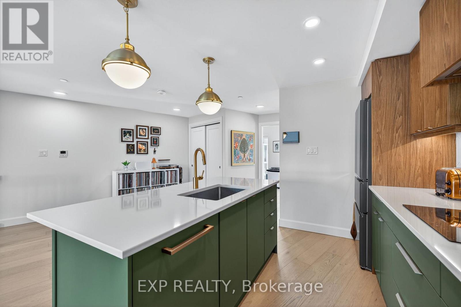 A112 - 2062 Lumen Drive, Middlesex, Ontario  N6A 5B5 - Photo 14 - X12352764