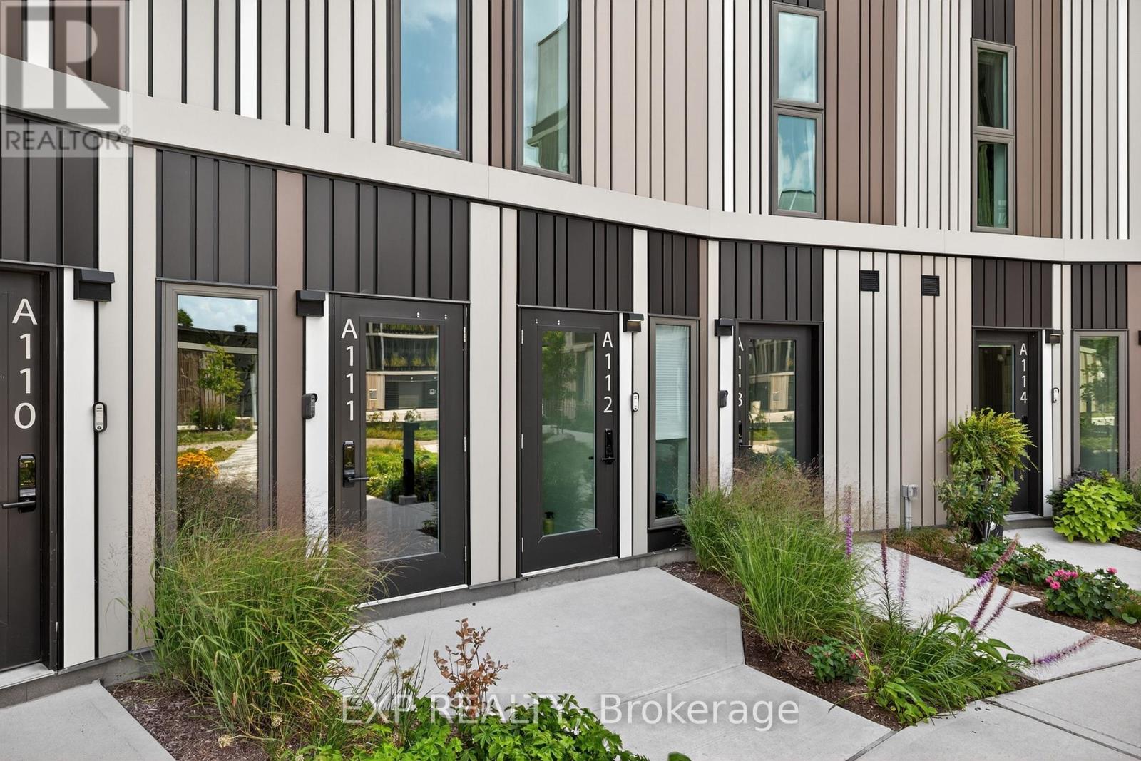 A112 - 2062 Lumen Drive, Middlesex, Ontario  N6A 5B5 - Photo 4 - X12352764