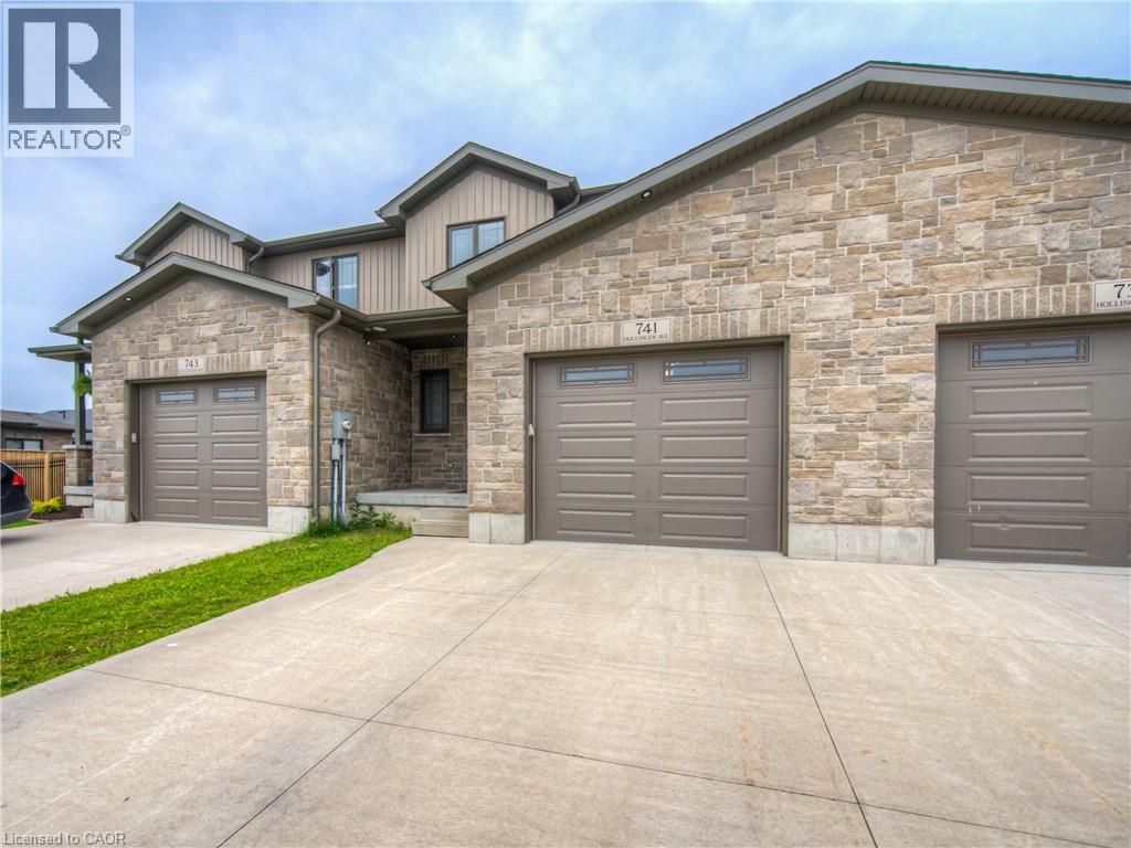 741 Hollinger Avenue, Listowel, Ontario  N4W 0J3 - Photo 2 - 40739207