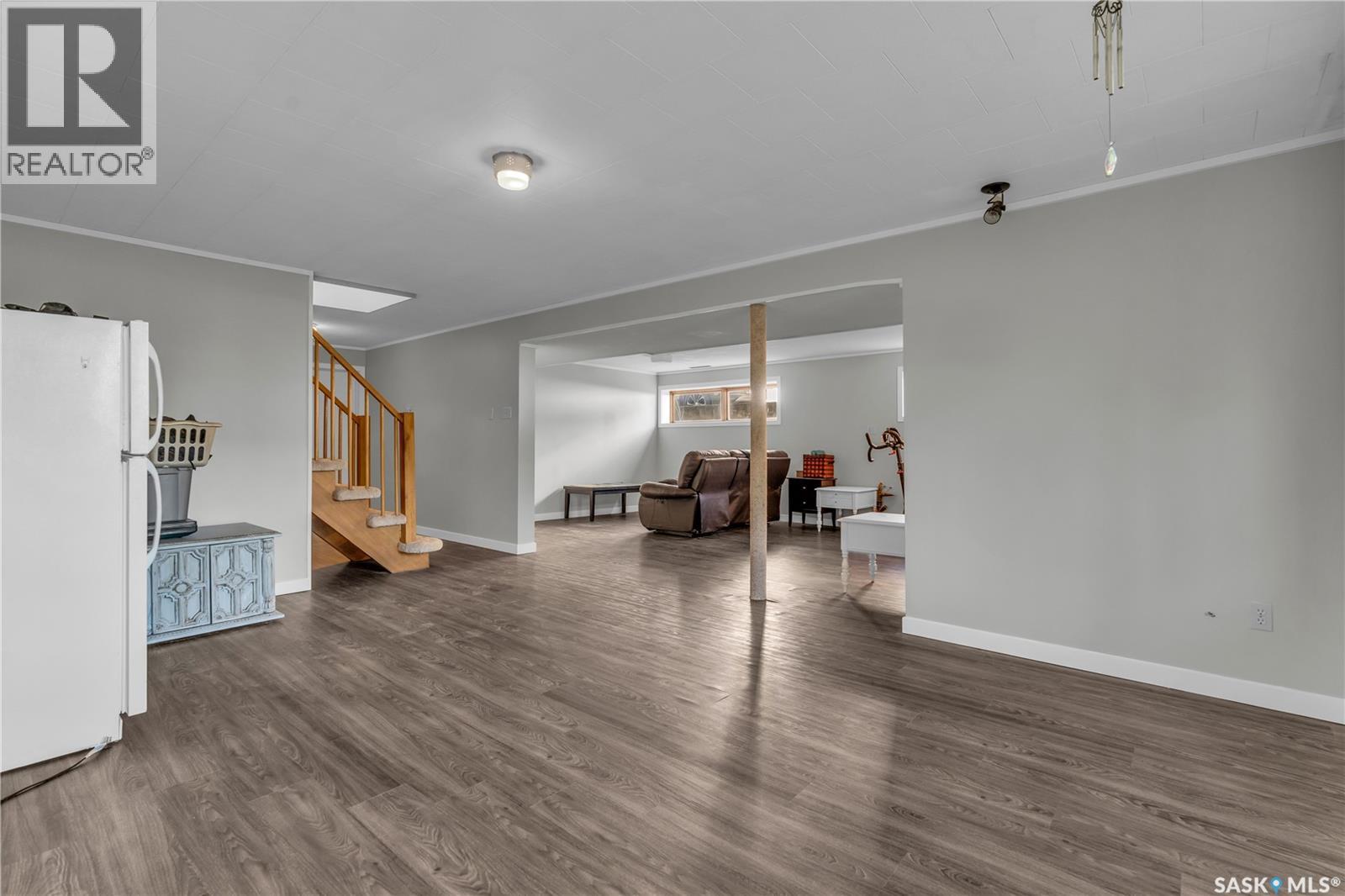 106 Wood Crescent, Assiniboia, Saskatchewan  S0H 0B0 - Photo 29 - SK015776