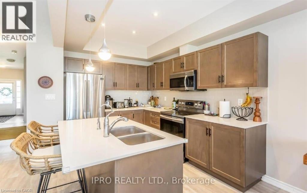 324 Equestrian Way Unit# 78, Cambridge, Ontario  N3E 0E2 - Photo 12 - 40741316