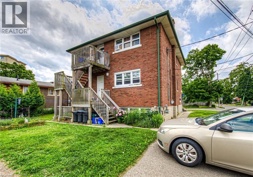 218 Margaret Avenue, Kitchener, Ontario  N2H 4J2 - Photo 9 - 40742347