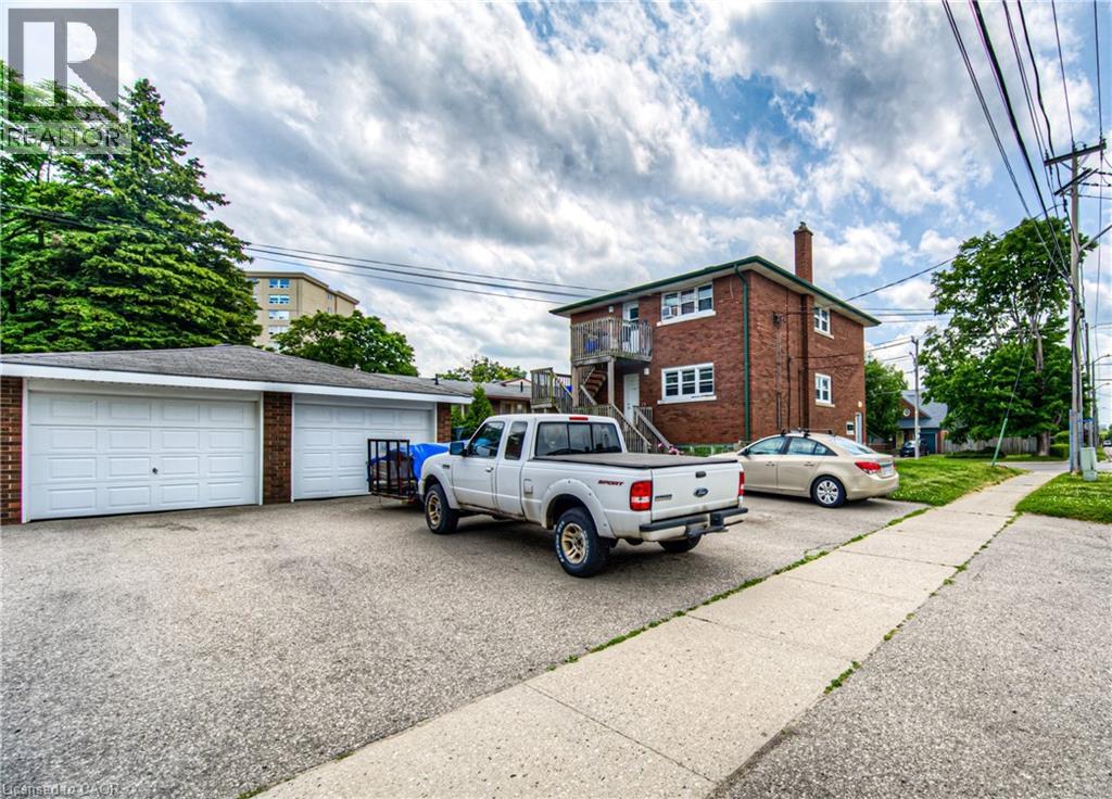 218 Margaret Avenue, Kitchener, Ontario  N2H 4J2 - Photo 10 - 40742347