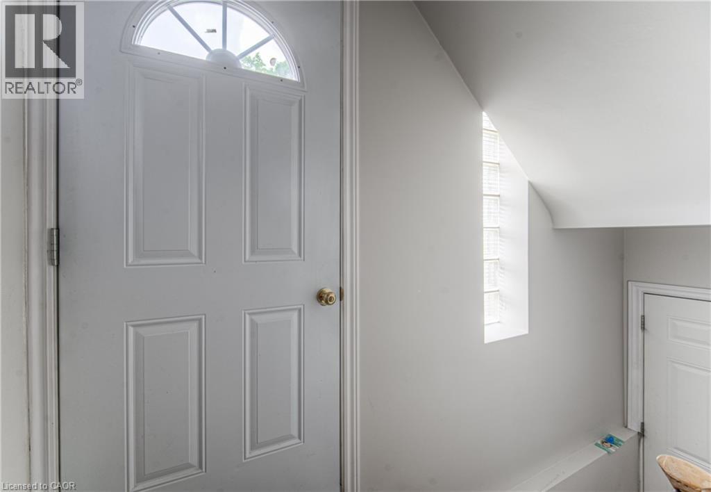218 Margaret Avenue, Kitchener, Ontario  N2H 4J2 - Photo 16 - 40742347