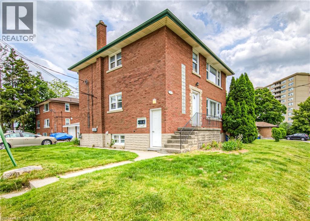 218 Margaret Avenue, Kitchener, Ontario  N2H 4J2 - Photo 4 - 40742347