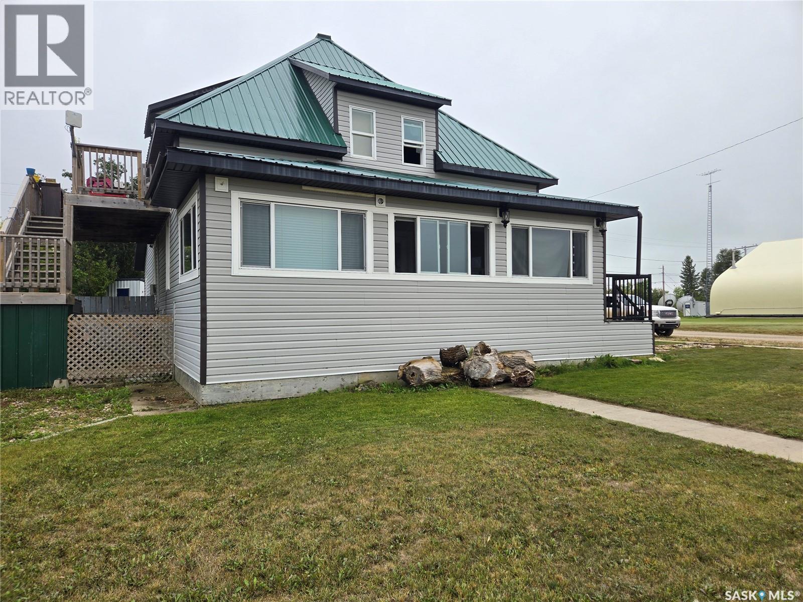 707 Railway AVENUE, Neudorf, Saskatchewan