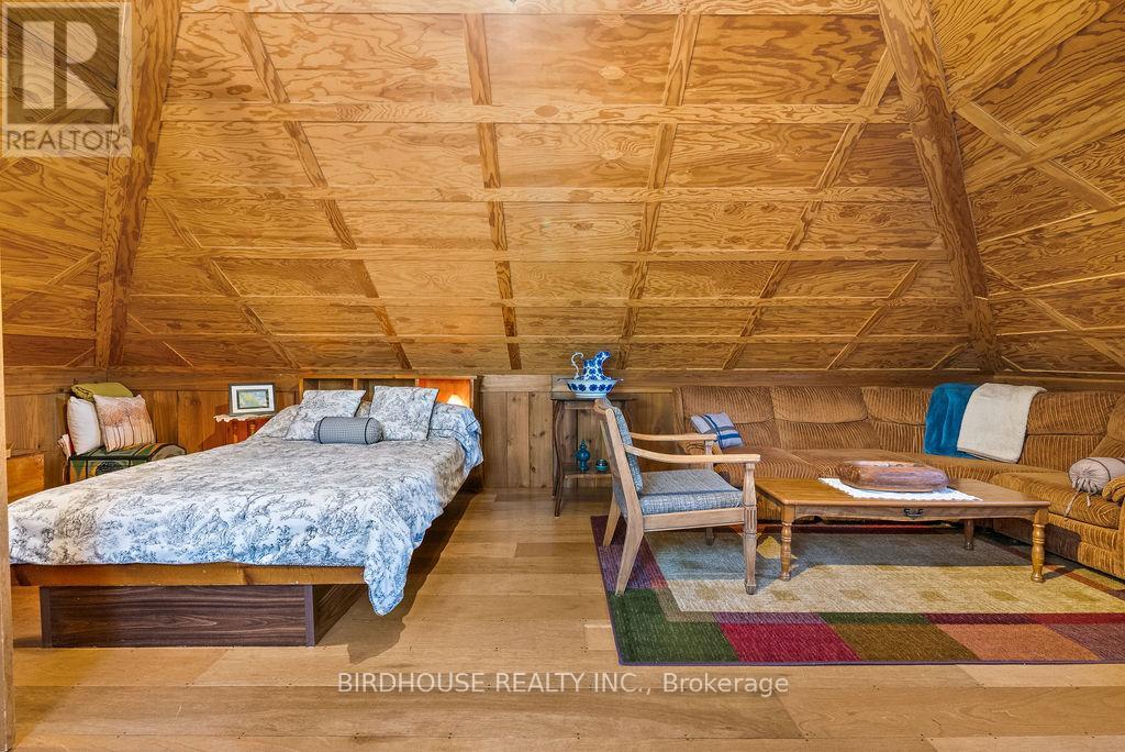 277 Sandhills Road, Kawartha Lakes, Ontario  K0M 2T0 - Photo 27 - X12347374