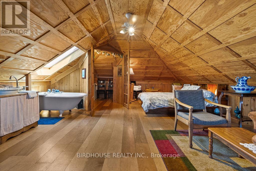 277 Sandhills Road, Kawartha Lakes, Ontario  K0M 2T0 - Photo 28 - X12347374