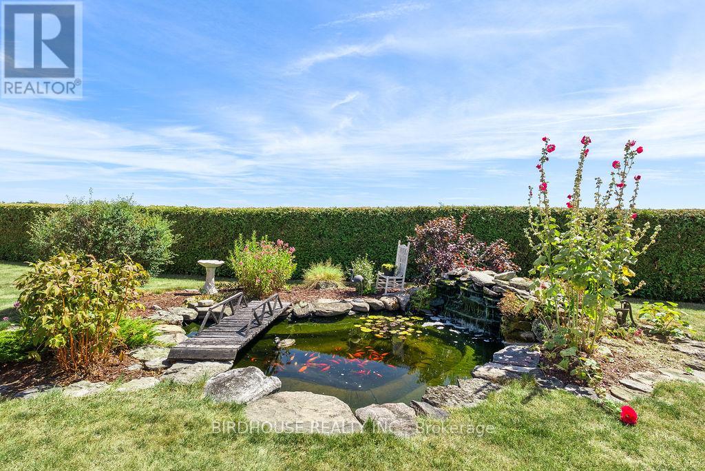 277 Sandhills Road, Kawartha Lakes, Ontario  K0M 2T0 - Photo 36 - X12347374