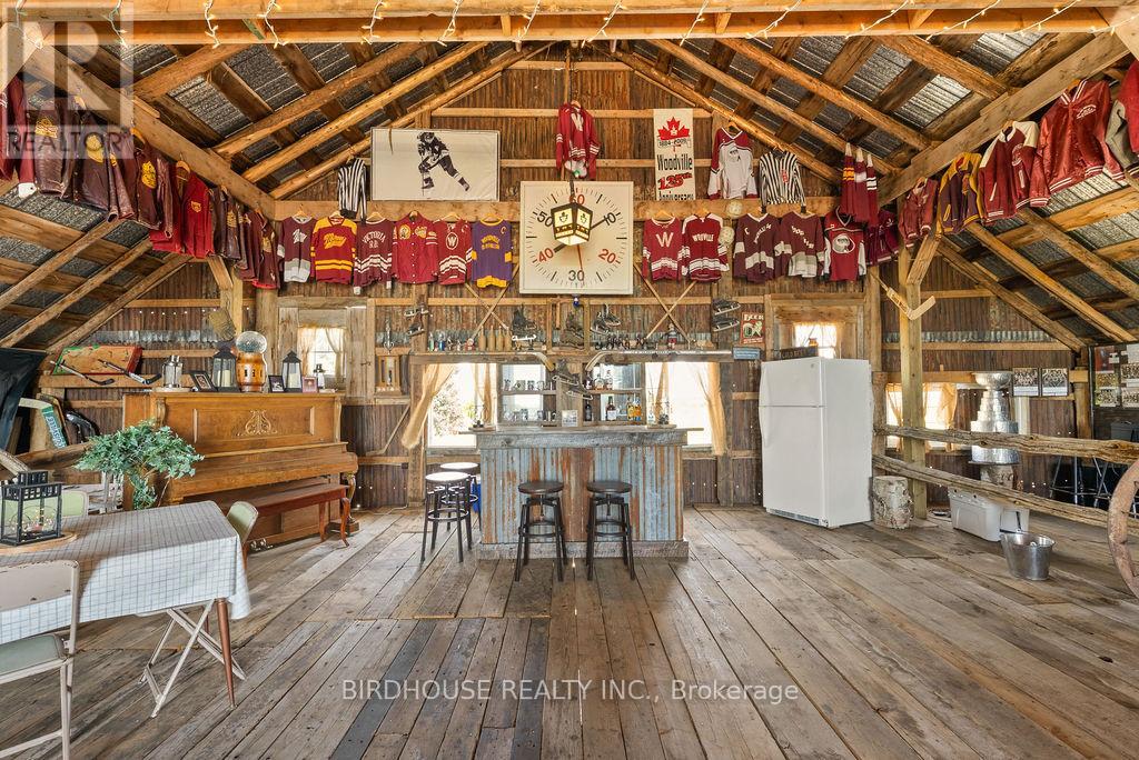 277 Sandhills Road, Kawartha Lakes, Ontario  K0M 2T0 - Photo 42 - X12347374