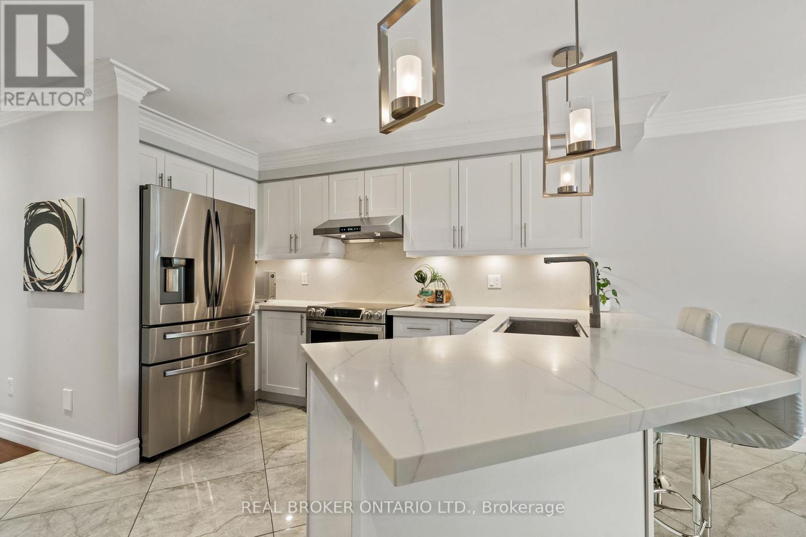 21 Shenandoah Drive, Whitby (Williamsburg), Ontario  L1P 1S9 - Photo 13 - E12345985