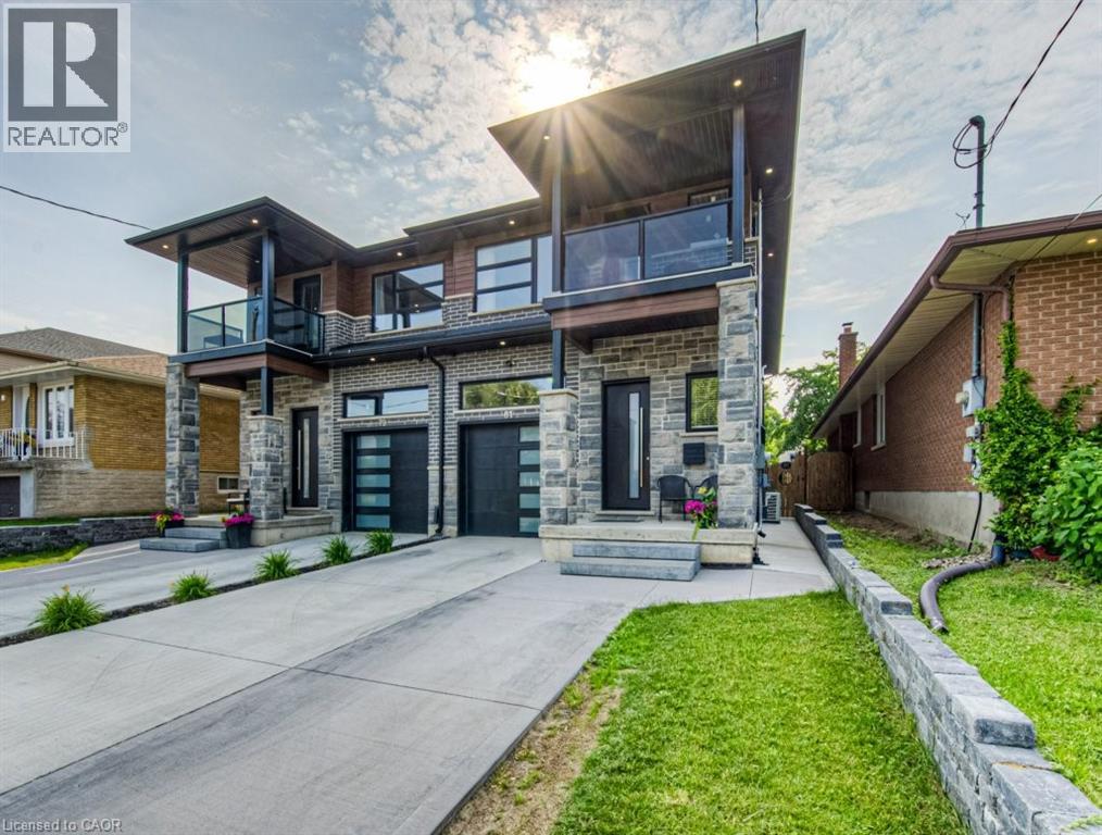 81 Fifth Avenue, Kitchener, Ontario  N2C 1P5 - Photo 1 - 40744481