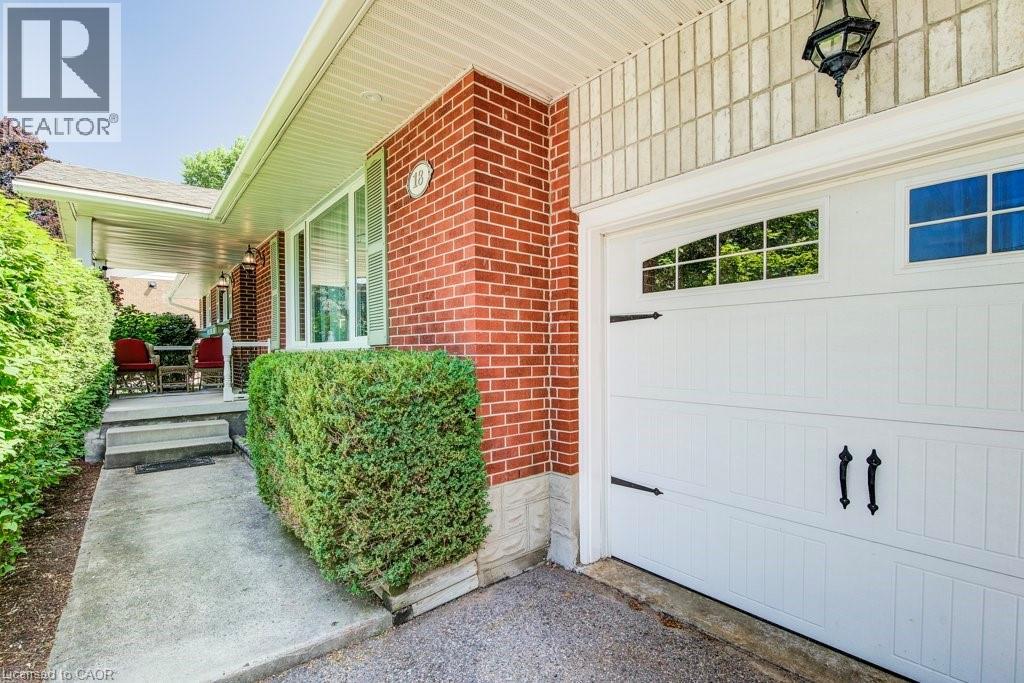 18 Marshall Avenue, North Dumfries, Ontario  N0B 1E0 - Photo 3 - 40744707