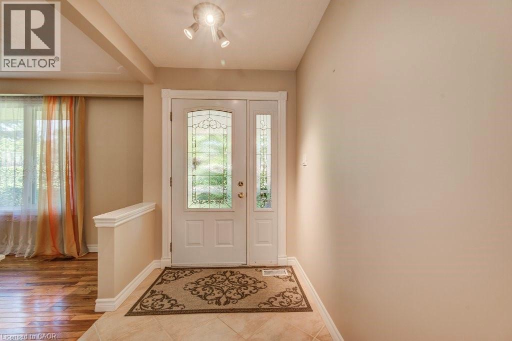 18 Marshall Avenue, North Dumfries, Ontario  N0B 1E0 - Photo 6 - 40744707