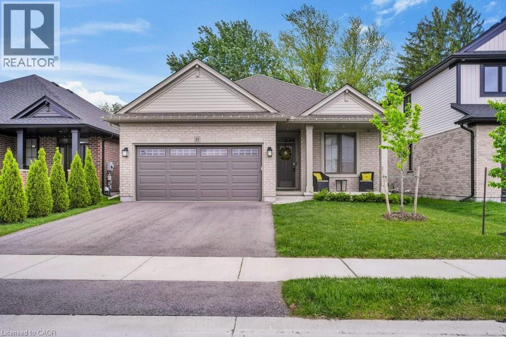 11 Keba Crescent, Tillsonburg, Ontario  N4G 0K6 - Photo 1 - 40744738
