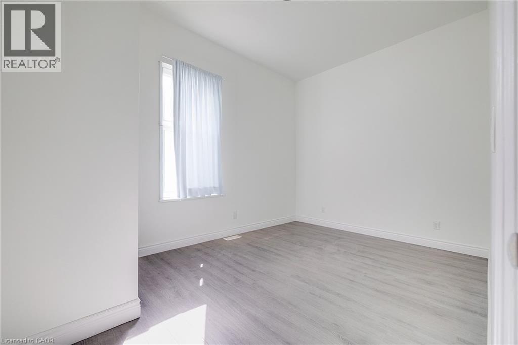 445 Hamilton Road, London, Ontario  N5Z 1S2 - Photo 13 - 40744978