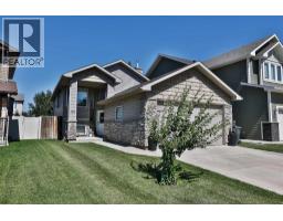 125 Couleesprings Way S Southgate