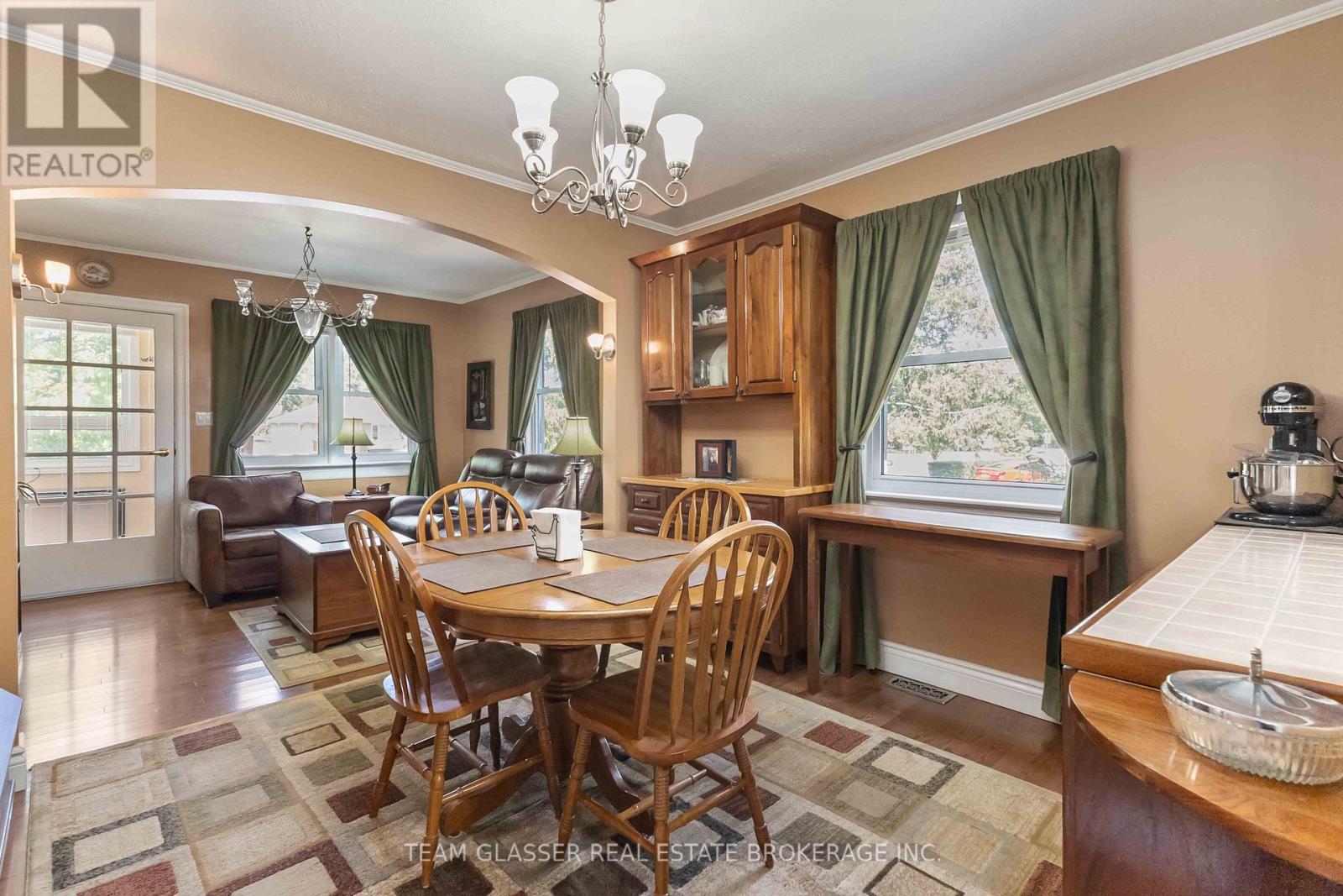 200 Vancouver Street, London East, Ontario  N5W 4R7 - Photo 15 - X12352958