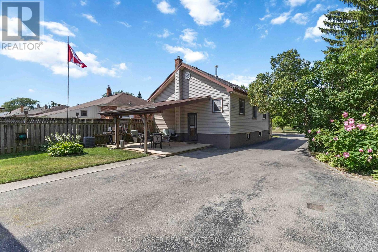200 Vancouver Street, London East, Ontario  N5W 4R7 - Photo 49 - X12352958