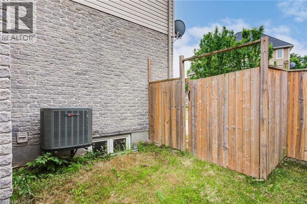 741 Spitfire Street, Woodstock, Ontario  N4T 0B1 - Photo 39 - 40746388