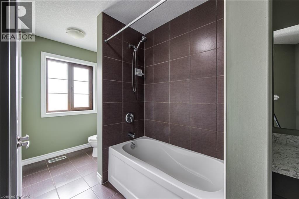 741 Spitfire Street, Woodstock, Ontario  N4T 0B1 - Photo 23 - 40746388