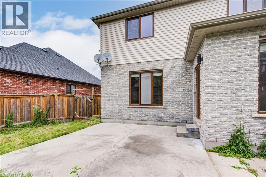 741 Spitfire Street, Woodstock, Ontario  N4T 0B1 - Photo 46 - 40746388