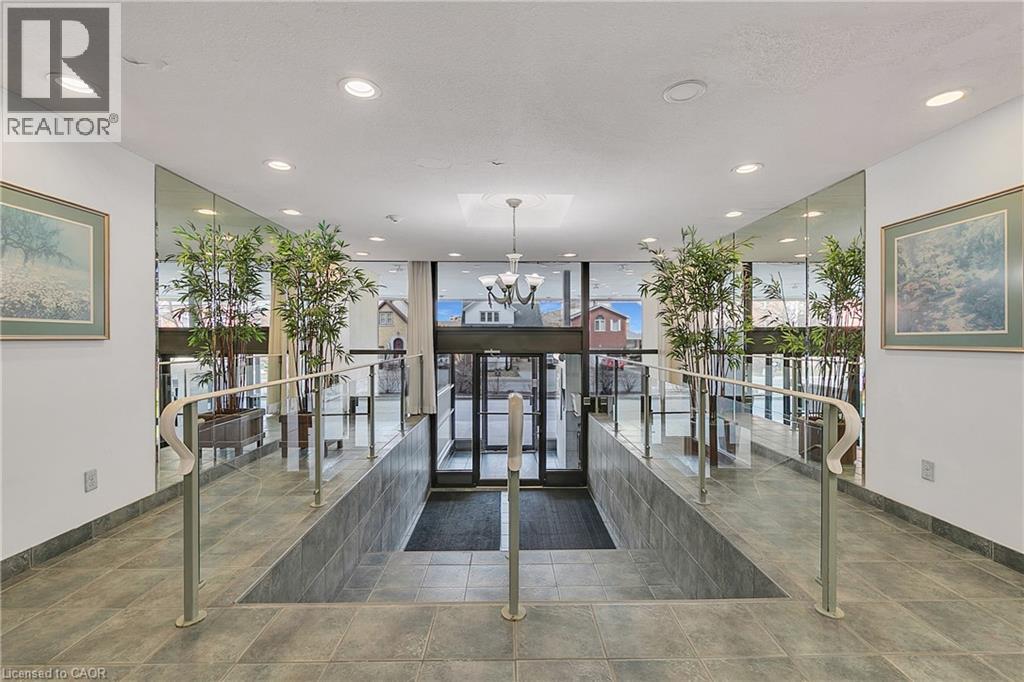 Property at 81 CHURCH Street Unit# 702 image 3