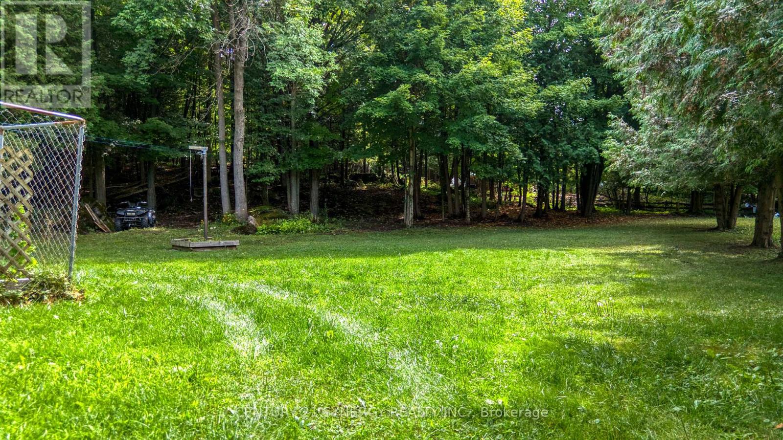 144 Affleck Crescent, Lanark Highlands, Ontario  K0G 1K0 - Photo 37 - X12352893