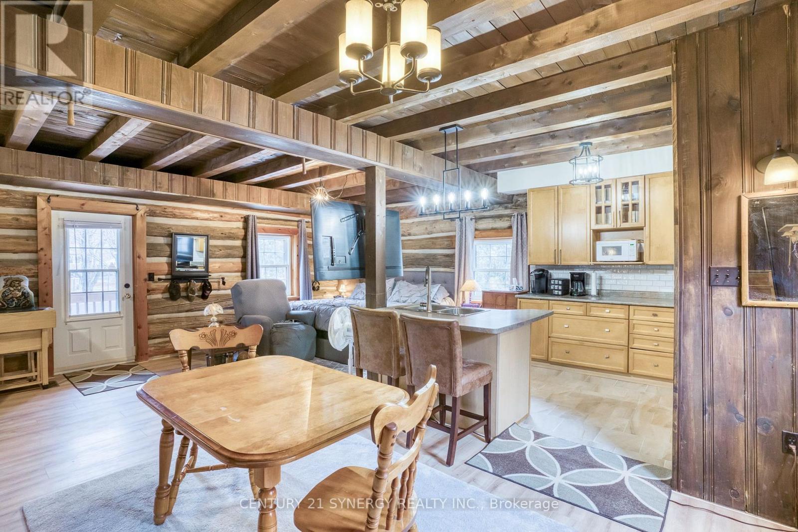 144 Affleck Crescent, Lanark Highlands, Ontario  K0G 1K0 - Photo 6 - X12352893