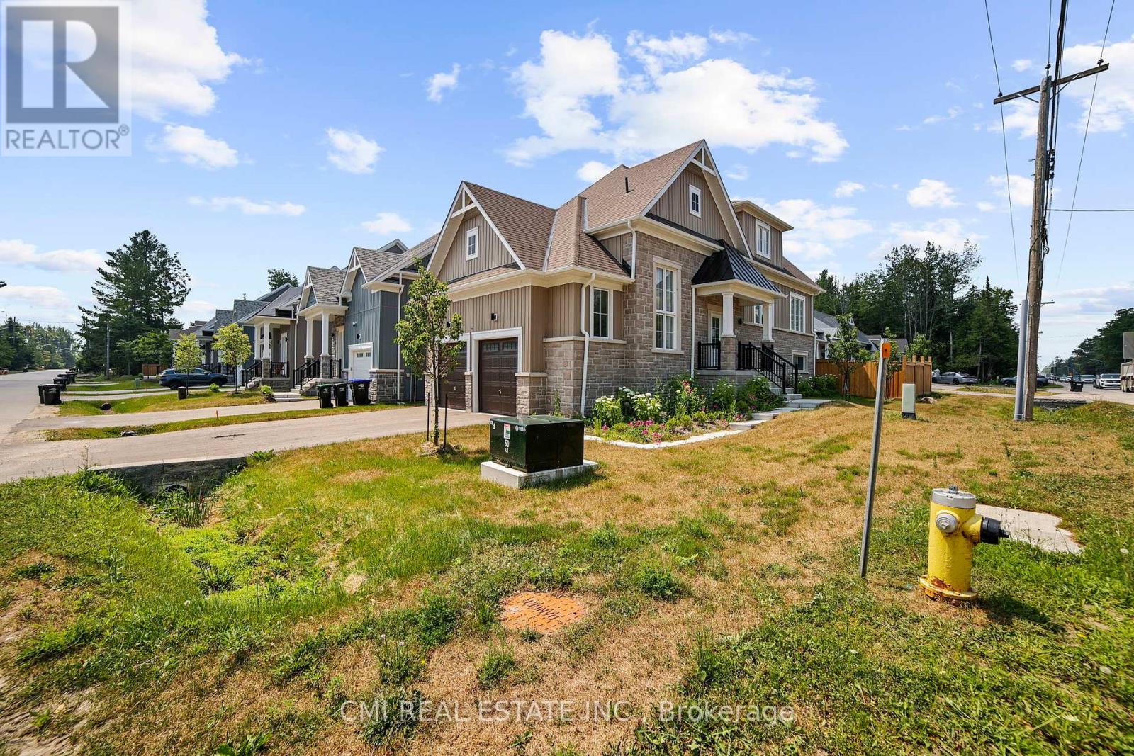 3205 MOSLEY STREET, Wasaga Beach, Ontario