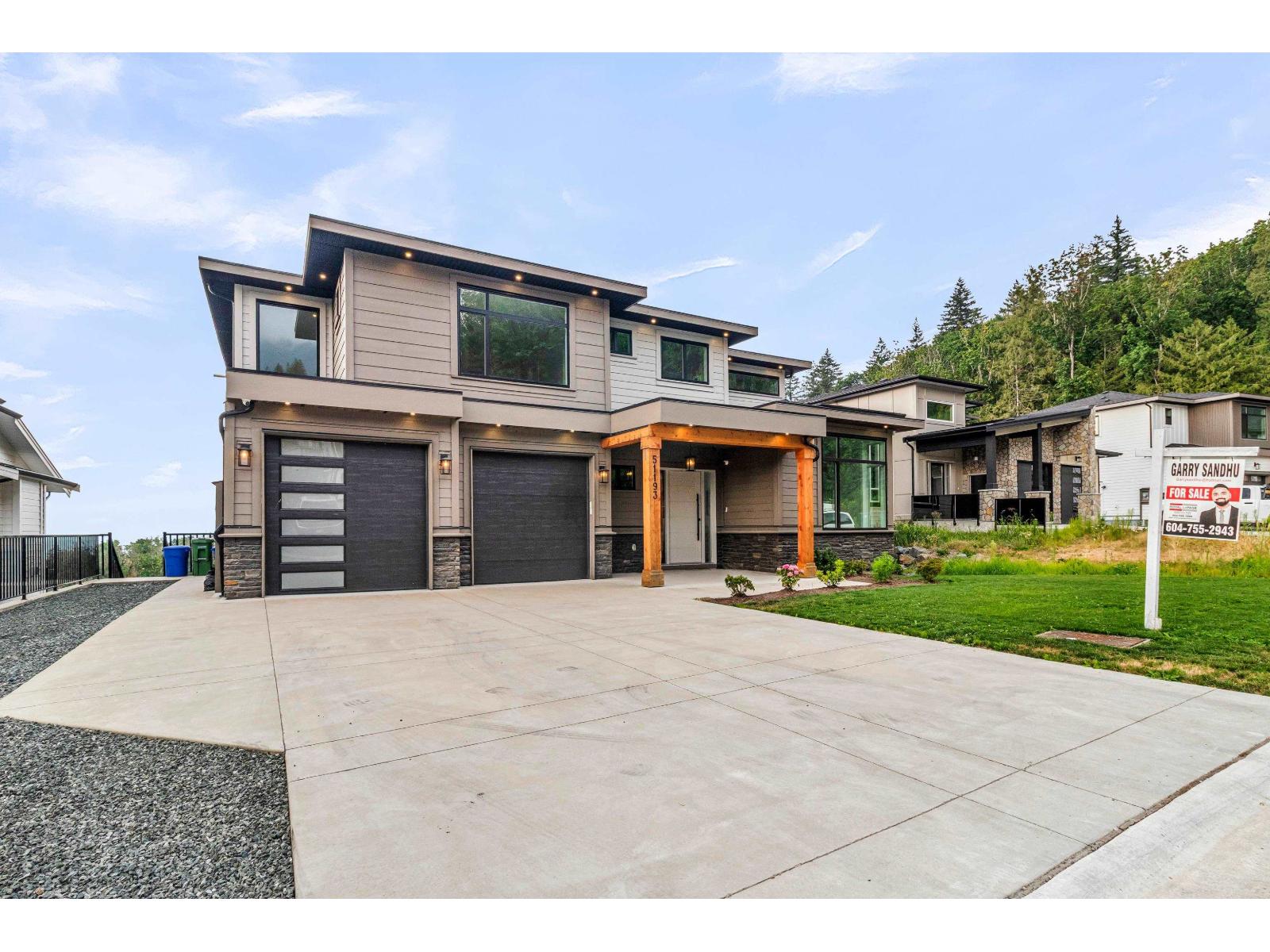 Property at 51193 CHARLOTTE PLACE image 2