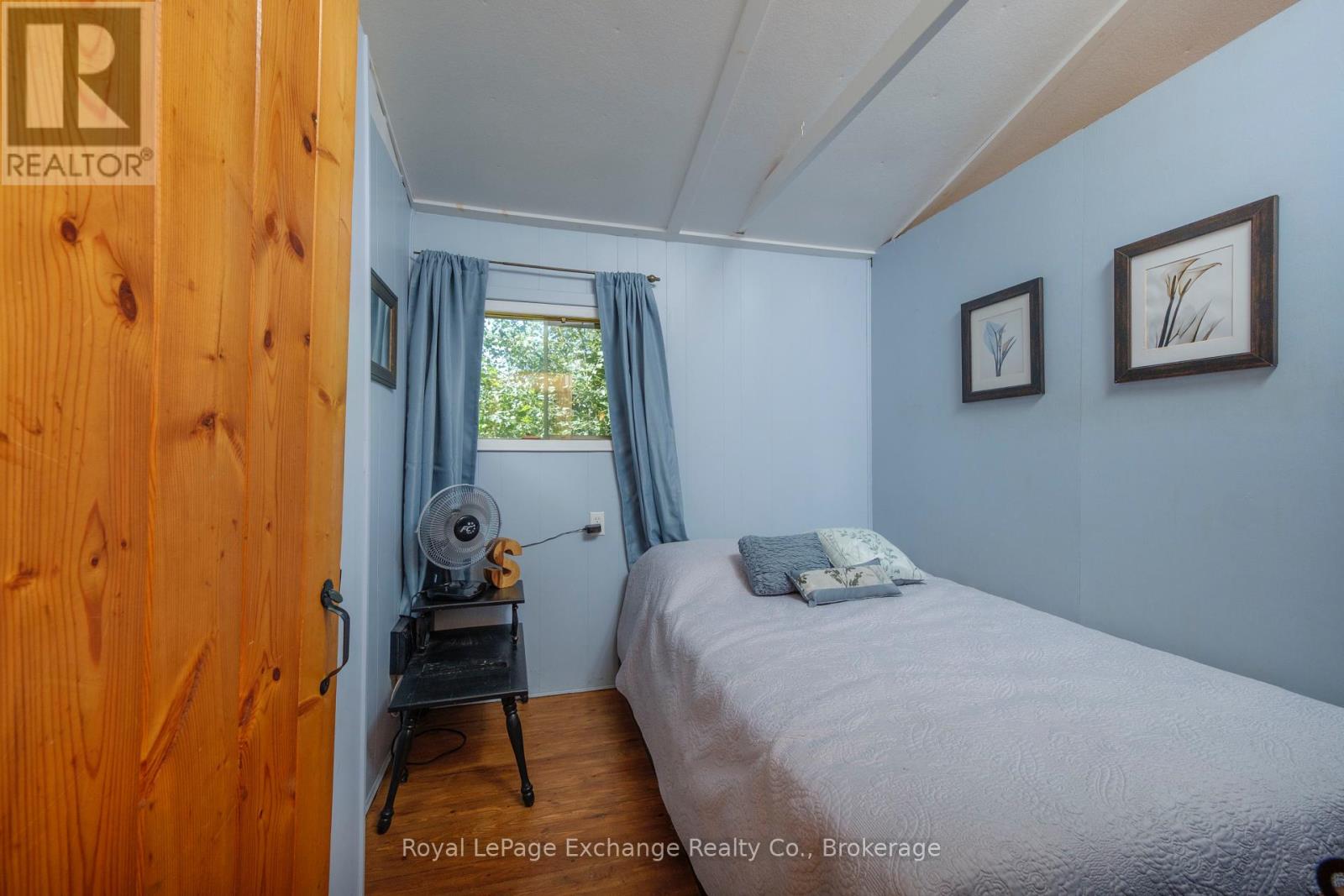 109 Gordon Street N, Huron-Kinloss, Ontario N2Z 0B3 - Photo 17 - X12352917